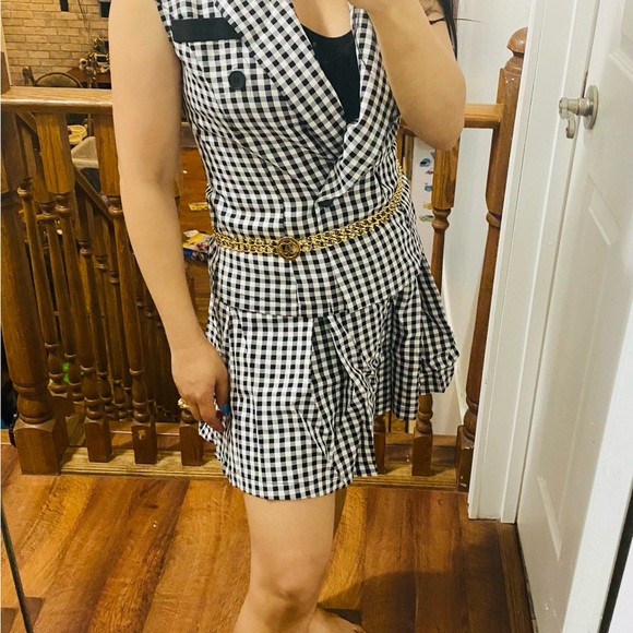 Chanel vintage belt -firm on price - Picture 9 of 16